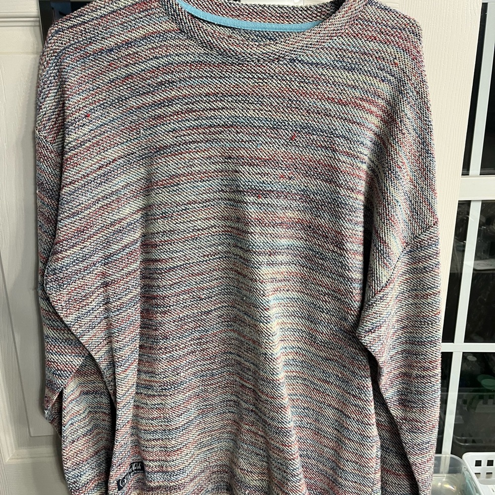 Women’s southern marsh long sleeved shirt.